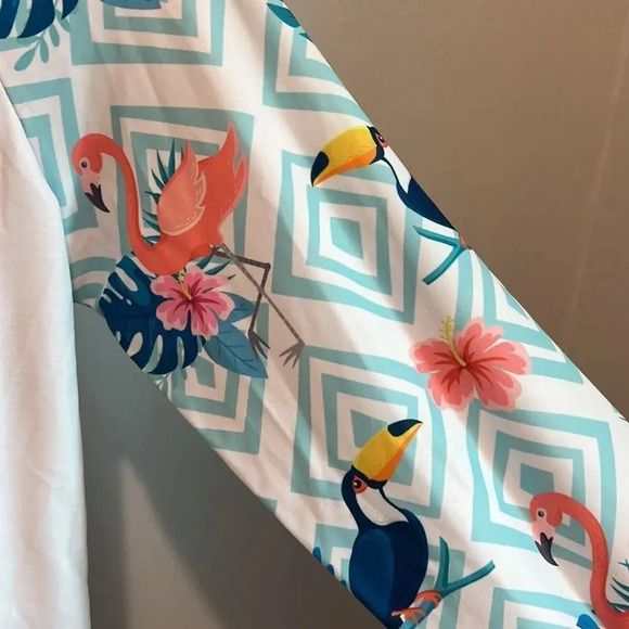 Besser Bay girls rash guard XL tropical flamingo and toucan print - Picture 3 of 4